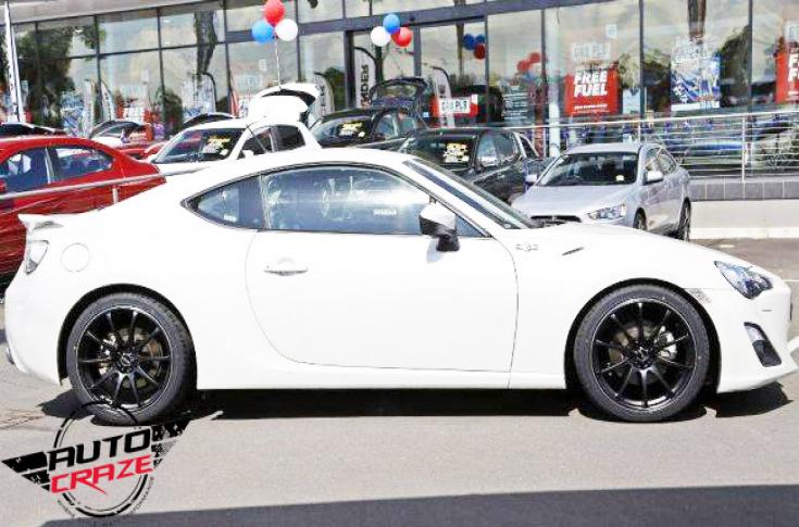 TOYOTA 86 HALO SATIN BLACK